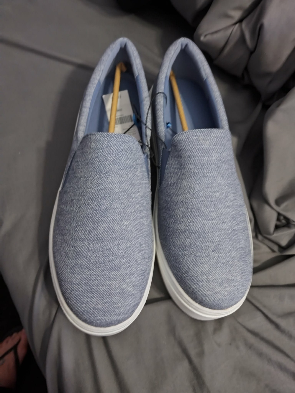 Women’s Slip-On Canvas Sneakers in Light Blue
